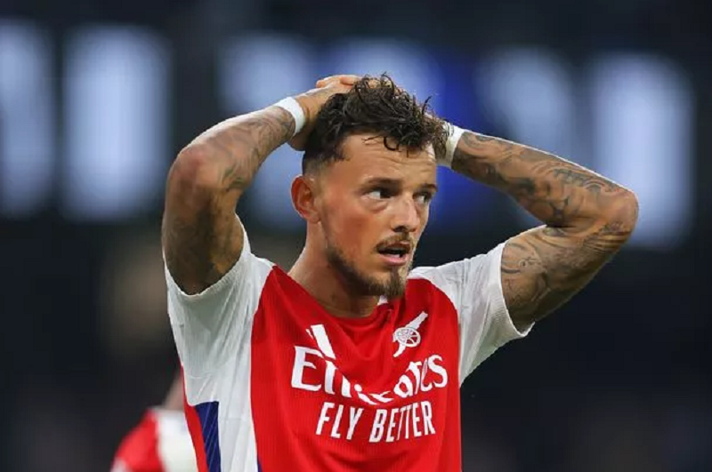 Norgaard hối hả báo tin xấu, Arsenal thêm nỗi lo về Ben White