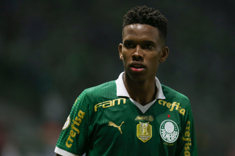 Lính đánh thuê Chelsea lọt top cầu thủ đá hay nhất thế giới