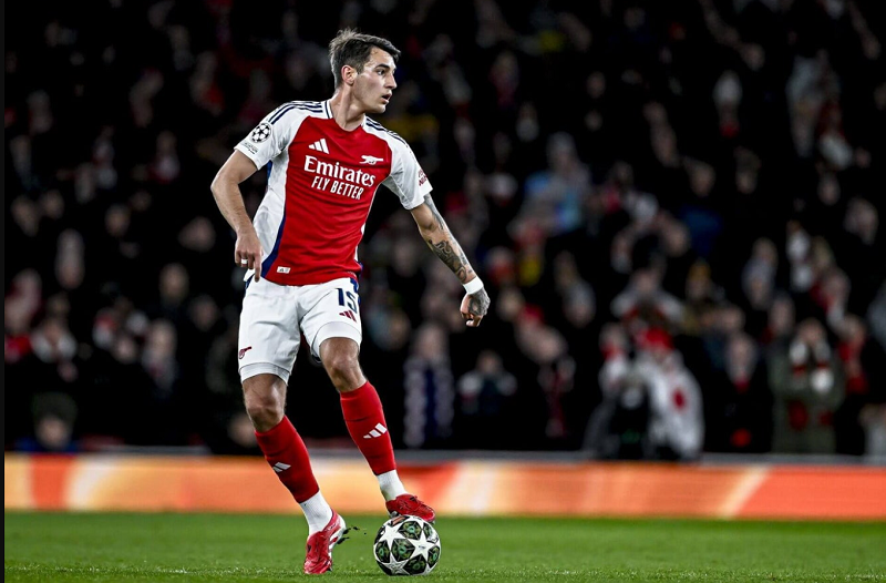 NÓNG: Porto trở lại bàn đàm phán vụ Jakub Kiwior