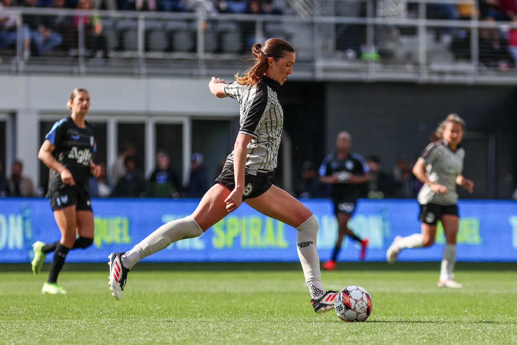 Nhận định soi kèo DC Power vs Fort Lauderdale lúc 7h00 ngày 13/11/2025