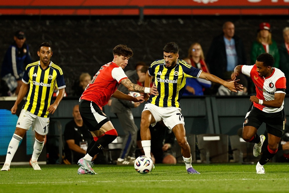 Nhận định soi kèo Fenerbahce vs Ferencvros lúc 00h45 ngày 28/11/2025 nhan-dinh-soi-keo-fenerbahce-vs-ferencvros-luc-00h45-ngay-28-11-2025-1