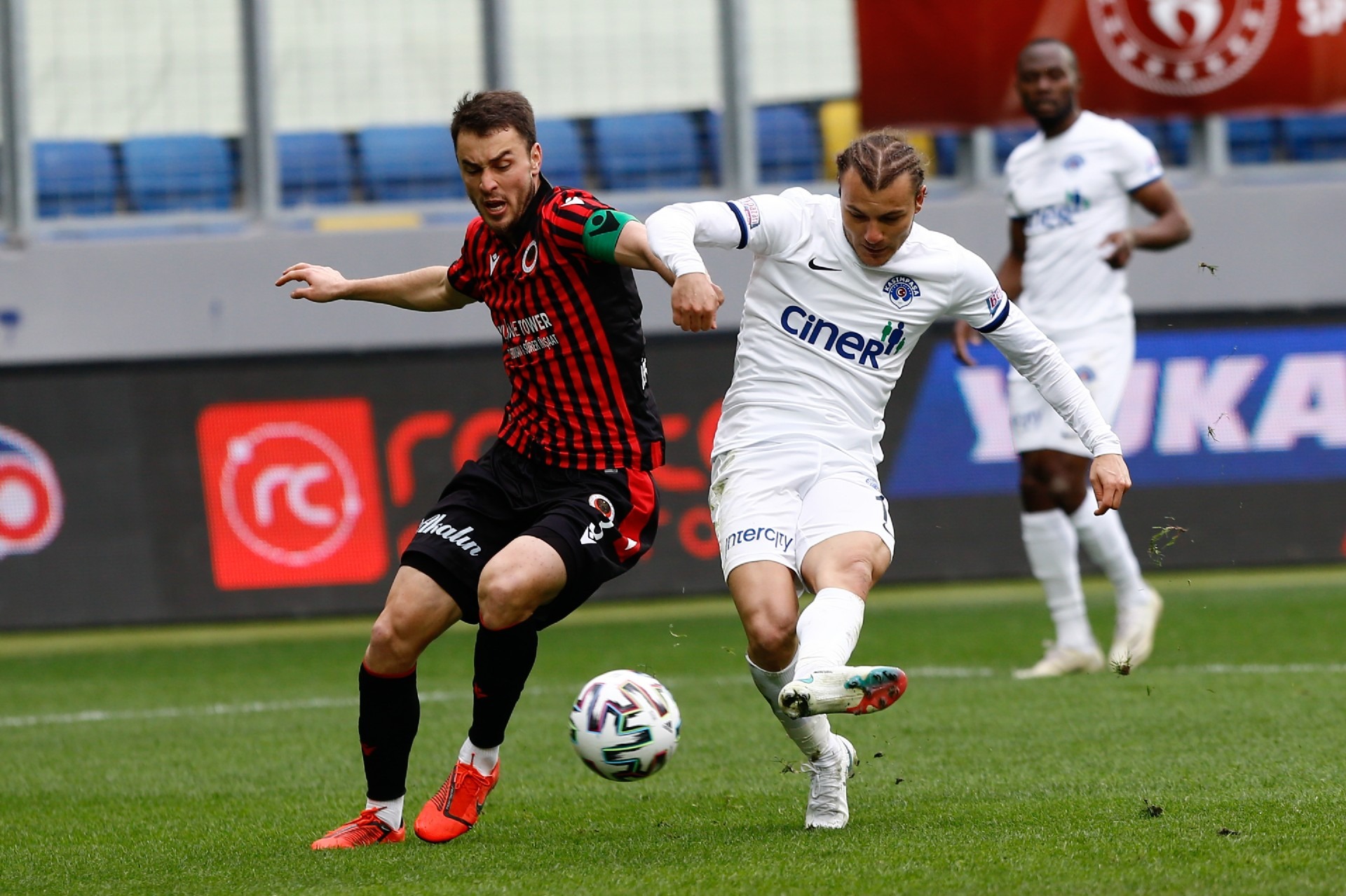 Nhận định soi kèo Kasimpasa vs Genclerbirligi lúc 00h00 ngày 13/12/2025