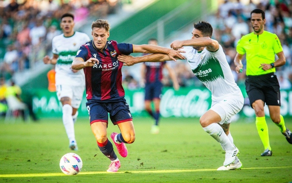 nhan-dinh-soi-keo-levante-vs-elche-luc-03h00-ngay-24-1-2026-1